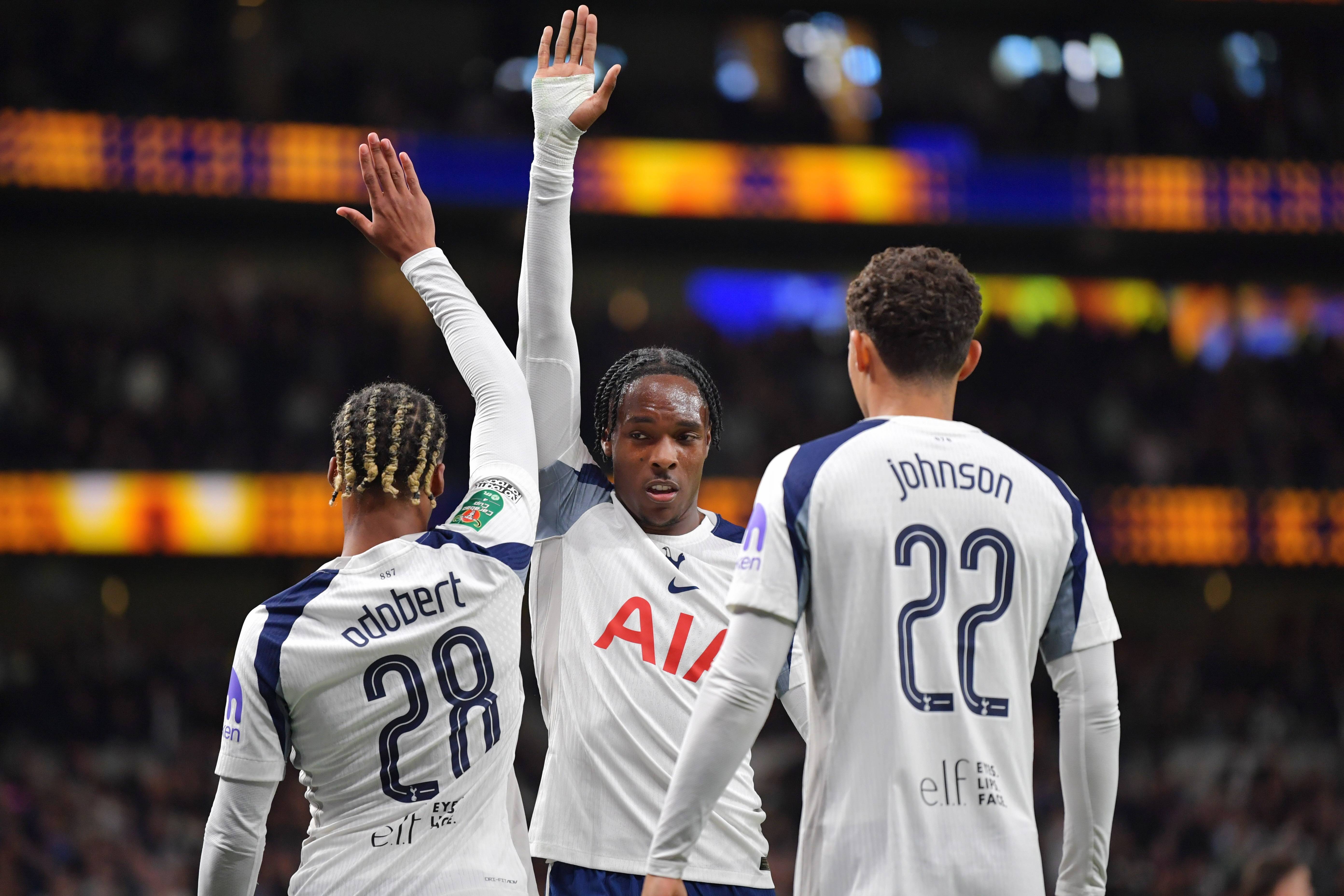 关于朗斯主场迎战第戎，争取重返法甲积分榜前列的信息